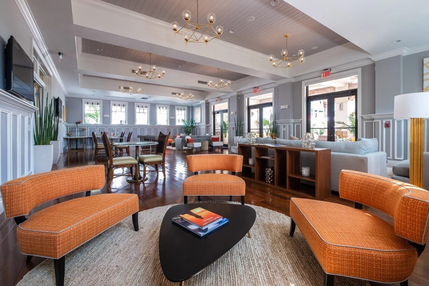 Clubhouse lounge and bar interior at Marlin Bay Yacht Club