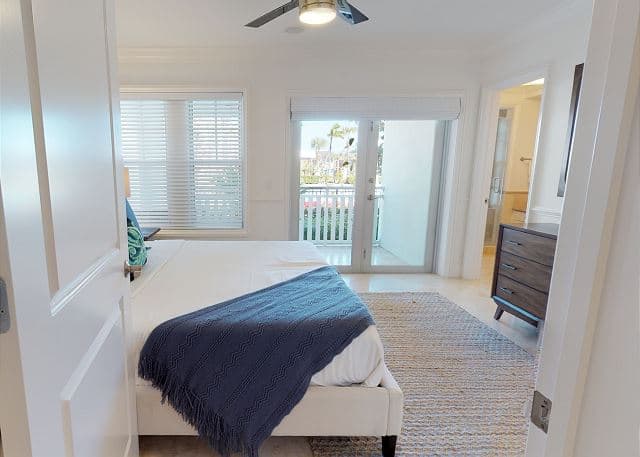 Residence 24 at Marlin Bay — photo 5: 3 bedroom waterfront home, Marathon FL