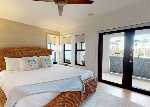 Residence 25 at Marlin Bay — photo 7: 3 bedroom waterfront home, Marathon FL