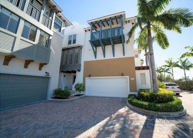 Residence 26 at Marlin Bay — photo 3: 3 bedroom waterfront home, Marathon FL