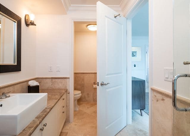 Residence 26 at Marlin Bay — photo 8: 3 bedroom waterfront home, Marathon FL