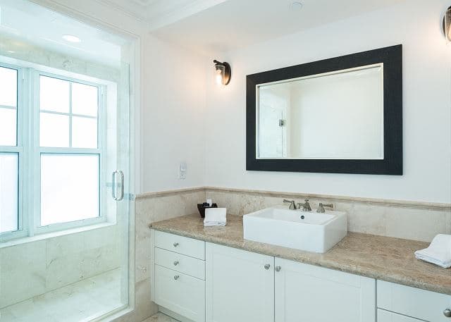 Residence 26 at Marlin Bay — photo 7: 3 bedroom waterfront home, Marathon FL