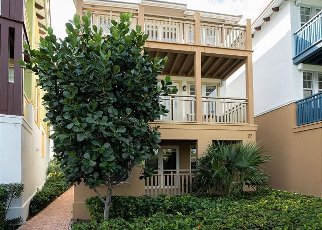 Residence 27 at Marlin Bay — photo 4: 3 bedroom waterfront home, Marathon FL