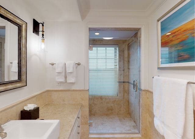 Residence 30 at Marlin Bay — photo 7: 3 bedroom waterfront home, Marathon FL