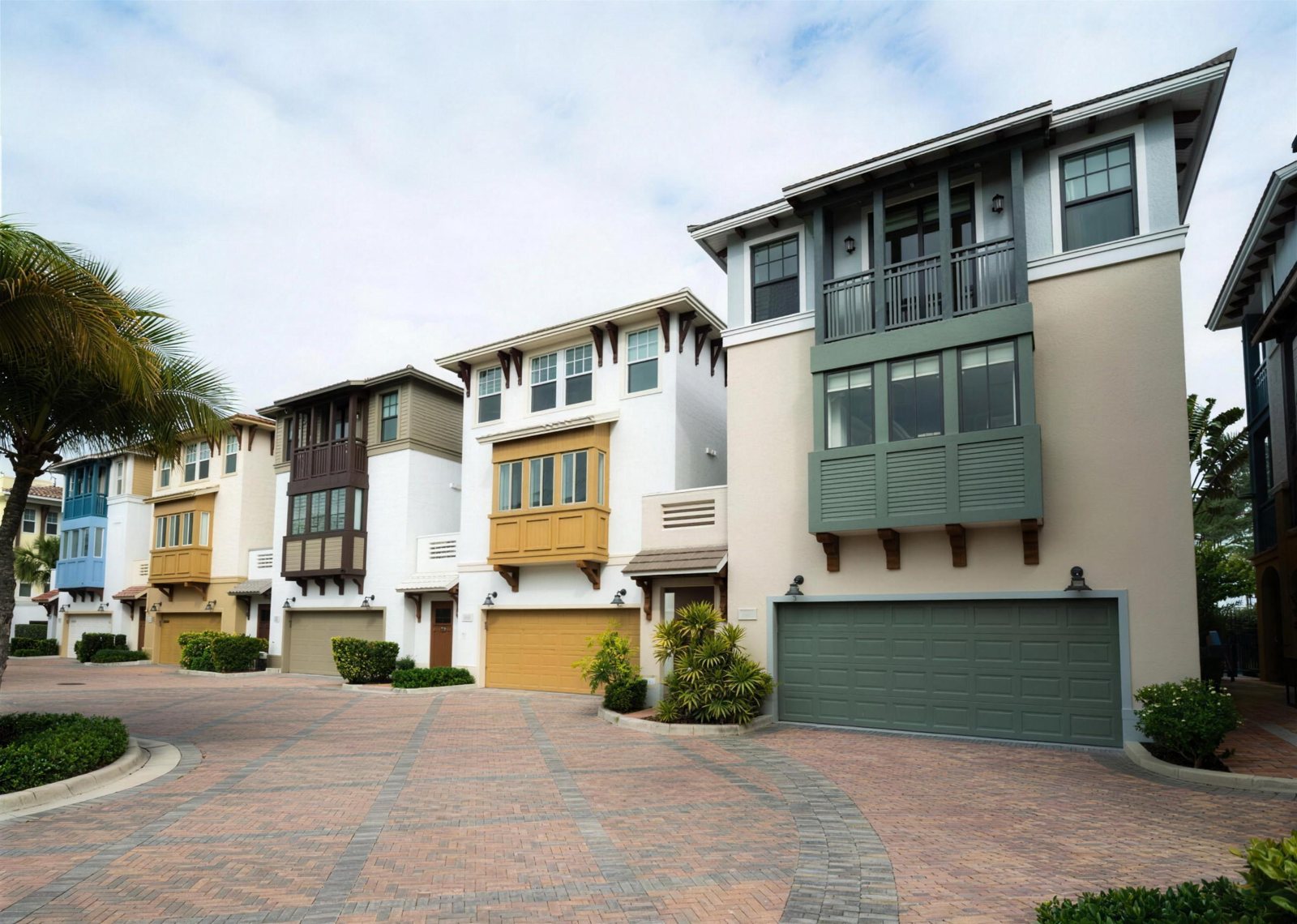 Residence 25 at Marlin Bay Yacht Club — 3 bedroom waterfront home in Marathon, Florida Keys